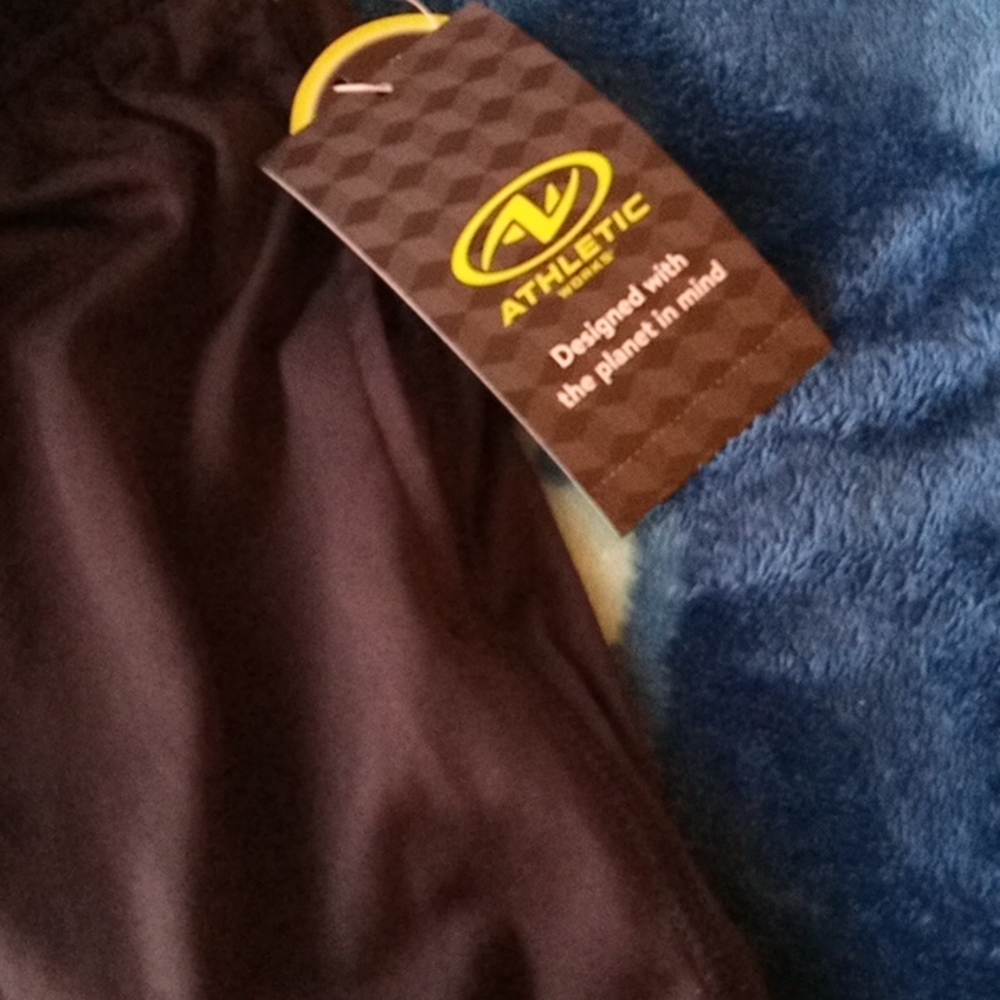 Men's Shorts by Athletic Works - Picture 2 of 4